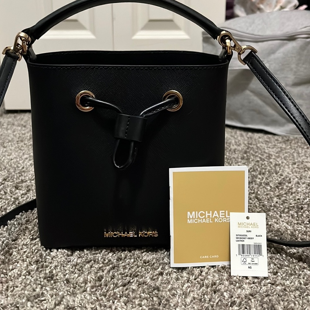 NWT MK Leather Xbody Bucket